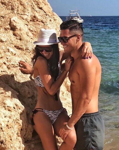 Вика из "НеАнгелов" и Никита Добрынин фото