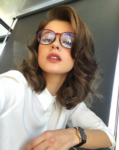 Екаетрина Шпица в очках фото