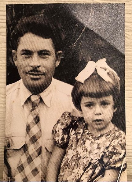 Любов Успенська з батьком фото