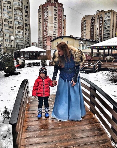 Слава Камиснкая с сыном фото