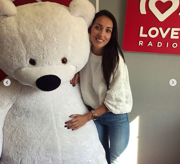 Алсу на радио фото