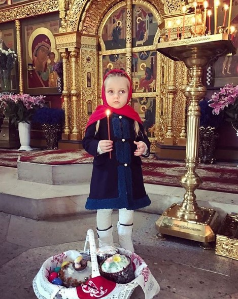 Дочка Тетяни Навки та Дмитра Пєскова фото
