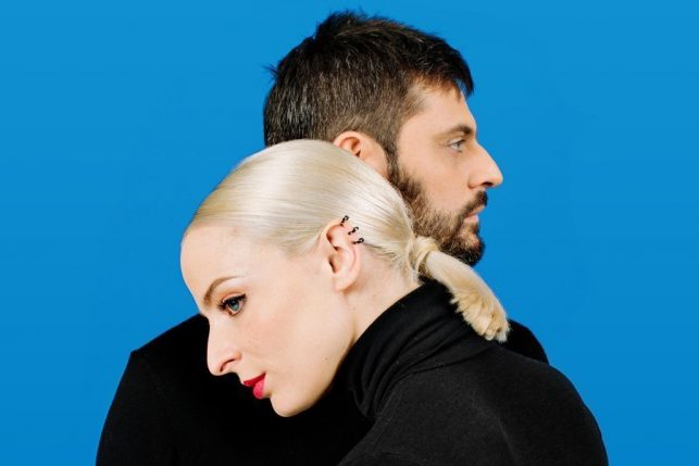 Франция. Дуэт Madame Monsieur фото
