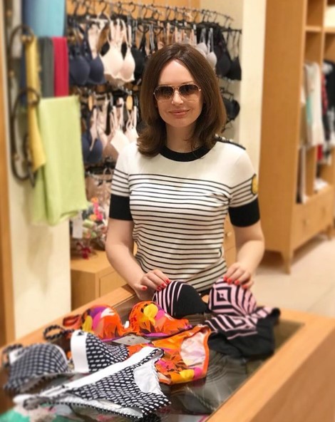 Ирина Безрукова на шопинге фото